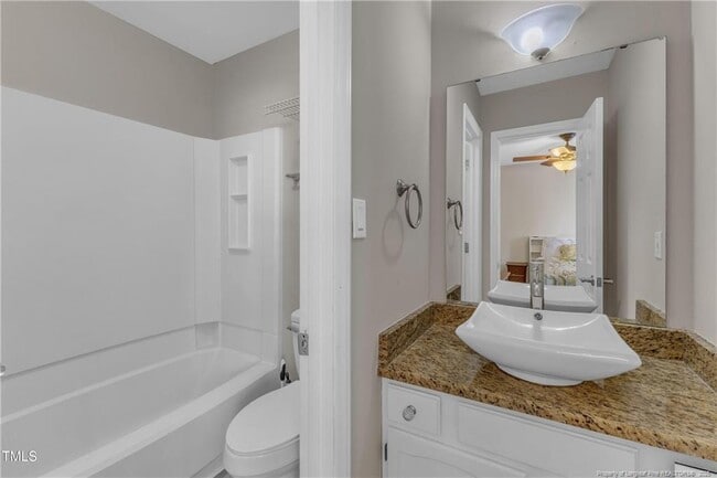 Building Photo - 5900 Shady Grove Cir