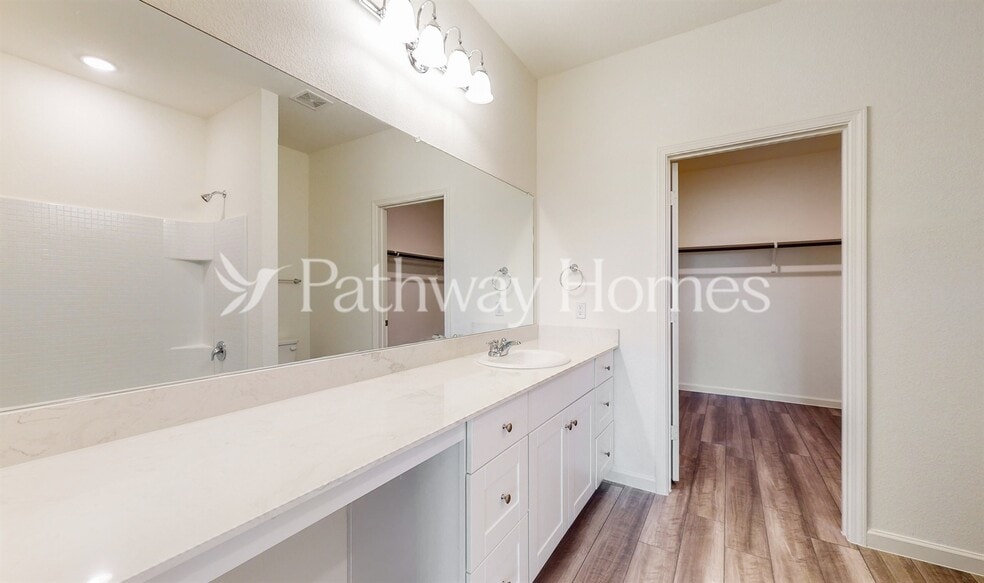 Building Photo - 1529 Ancer Wy