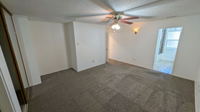 Building Photo - Single-Story home on cul-de-sac in Victoria Neighborhood Available for Lease