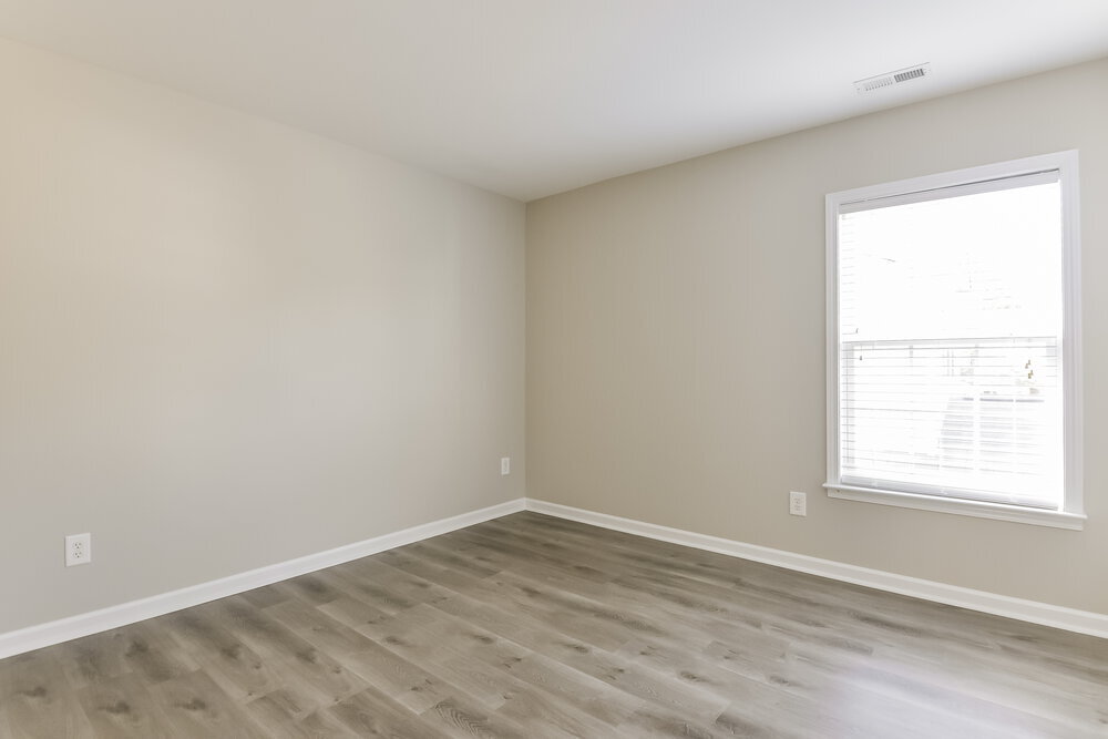 Building Photo - 123 Sleeper Car Ln