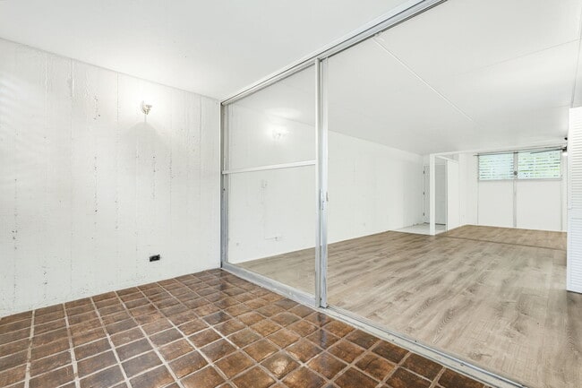 Building Photo - 3055 Pualei Cir