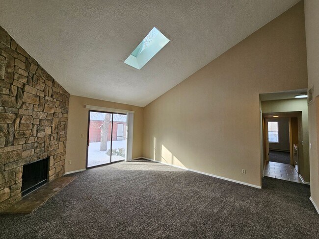 Building Photo - Available Now! Lakewood 2 Bed 2 Bath Duplex w/ Garage and Large Fenced Yard