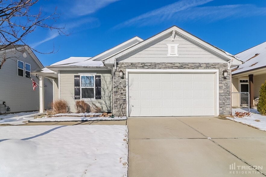 Primary Photo - 932 Avondale Dr