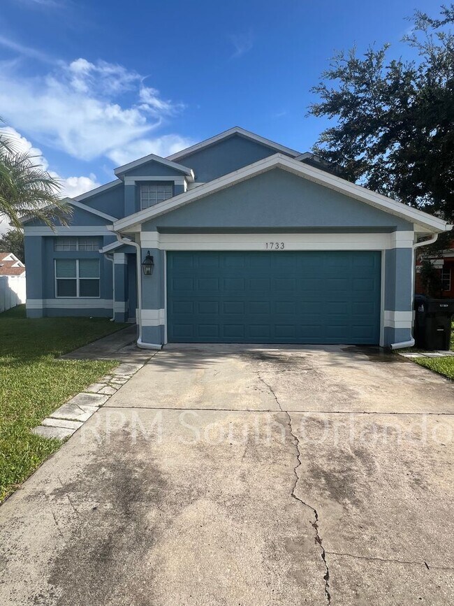 Primary Photo - Beautiful 4 Bedroom 2.5 Bath Home with Hea...