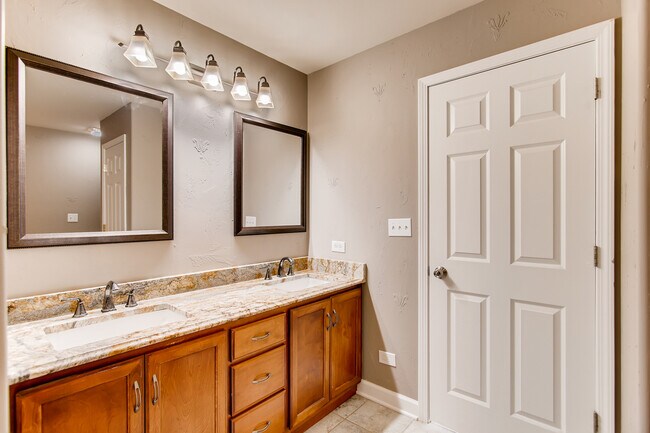 Building Photo - 21345 Windy Hill Dr