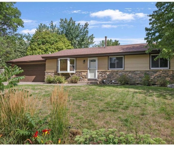 Building Photo - 5310 Summer St SE