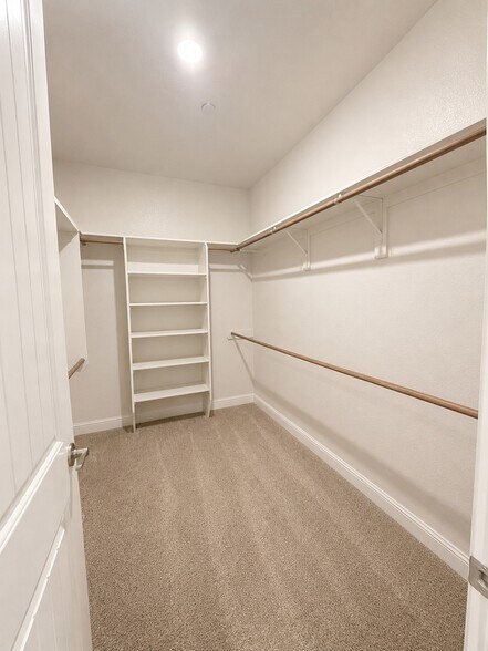 Building Photo - 11449 N Via Campagna Dr