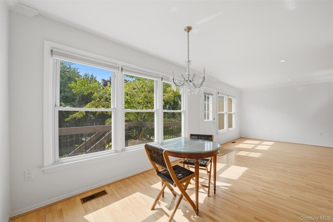 Building Photo - 149 Fenimore Rd