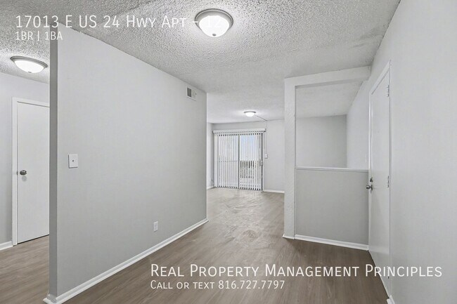 Building Photo - 17013 E US 24 Hwy Apt-12