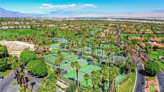 Building Photo - 76238 Honeysuckle Dr