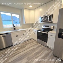 Building Photo - FREE MONTH with 12 Month lease!