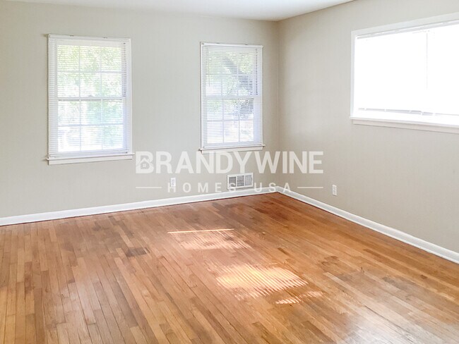 Building Photo - 5257 Norman Blvd