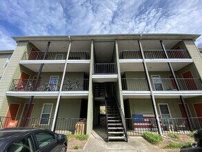 Building Photo - Tillman Place 112 - 1
