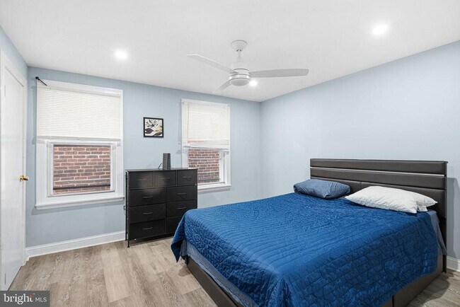 Building Photo - 616 Greenway Ave