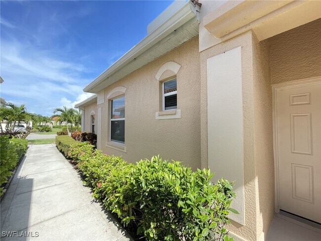 Building Photo - 8224 Sanctuary Dr