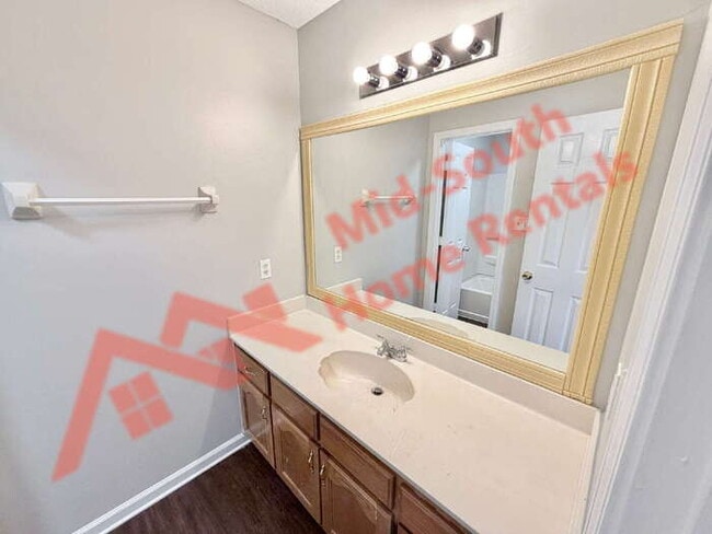 Building Photo - 4450 Longtree Cove