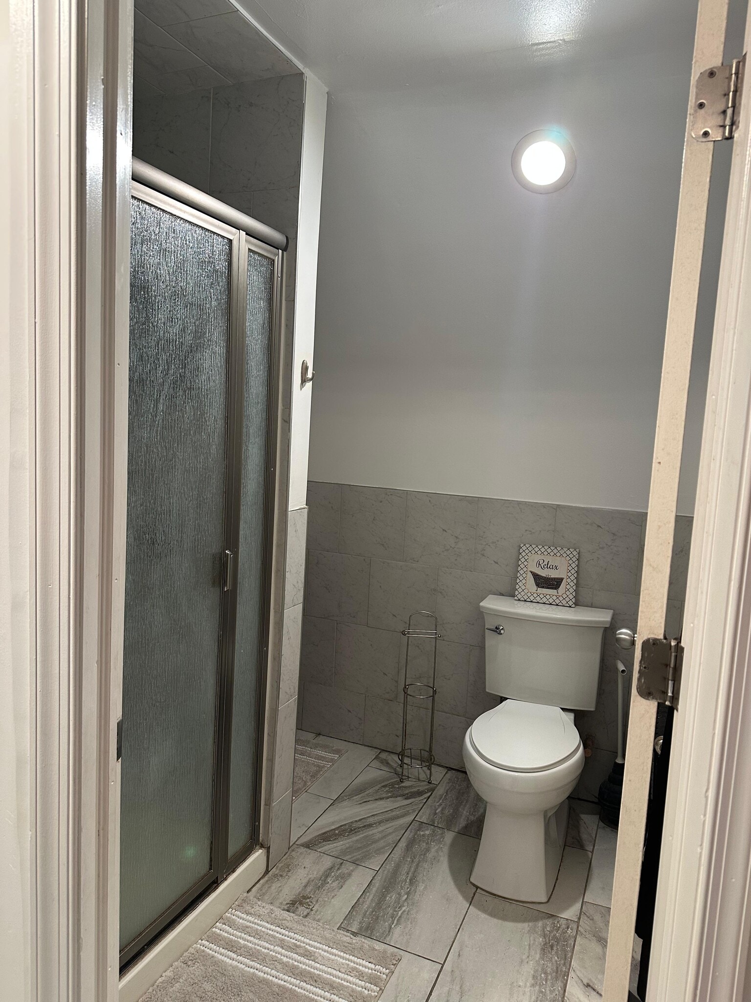 Building Photo - 305 Woodside Ave