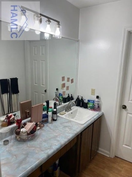 Building Photo - 1410 Brittney Ln