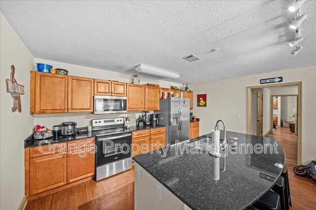 Building Photo - 1613 Muscovy Wy