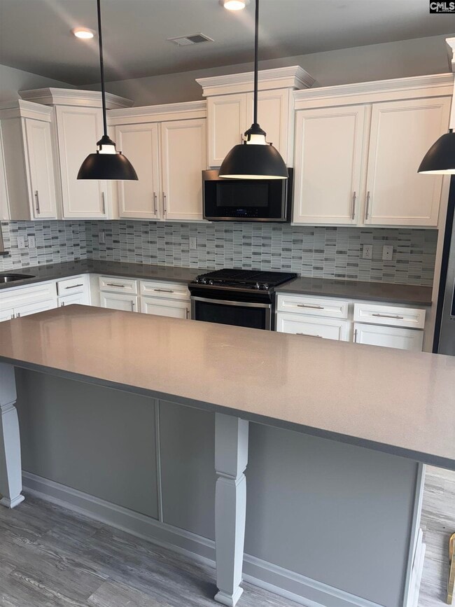 Building Photo - 57 Millside Cir