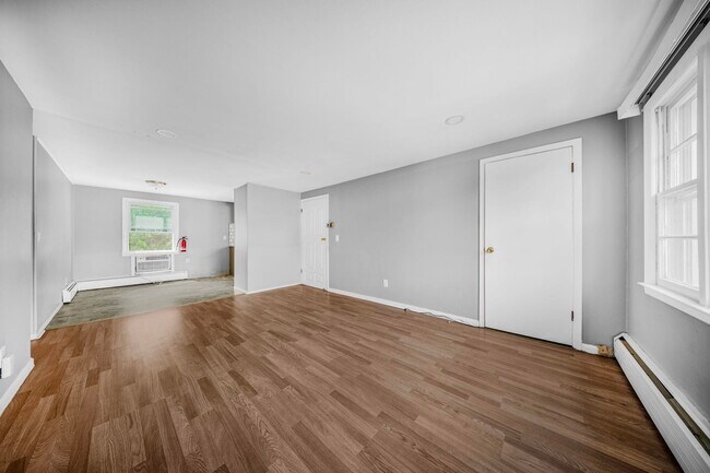 Building Photo - 420 Kipp Ave