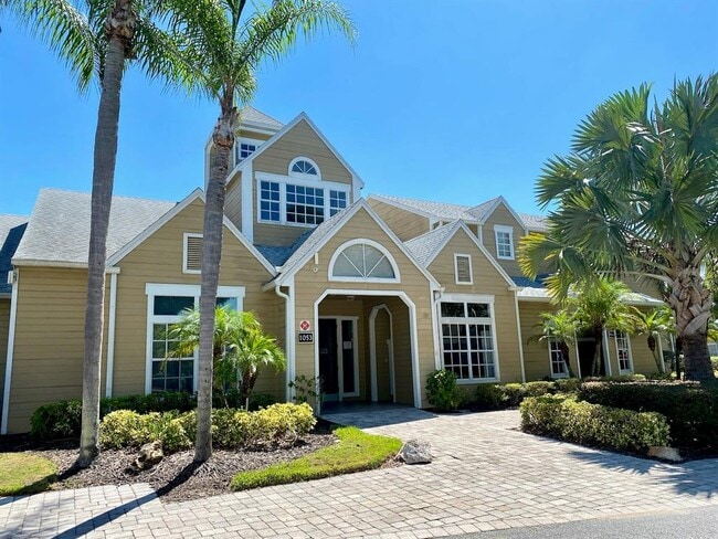 Building Photo - 1023 S Hiawassee Rd