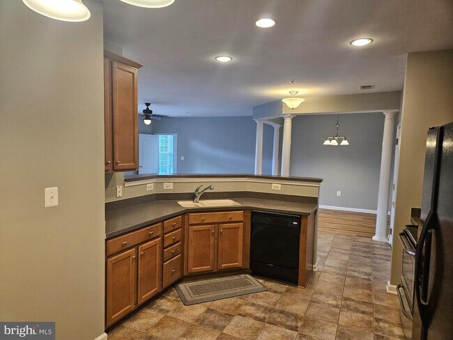Building Photo - 9700 Elzey Place
