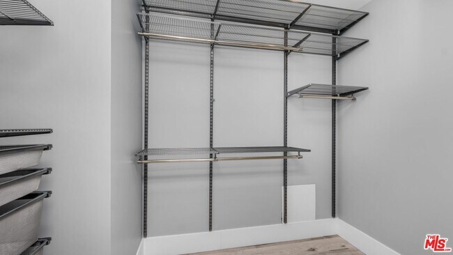 Building Photo - 1505 Purdue Ave