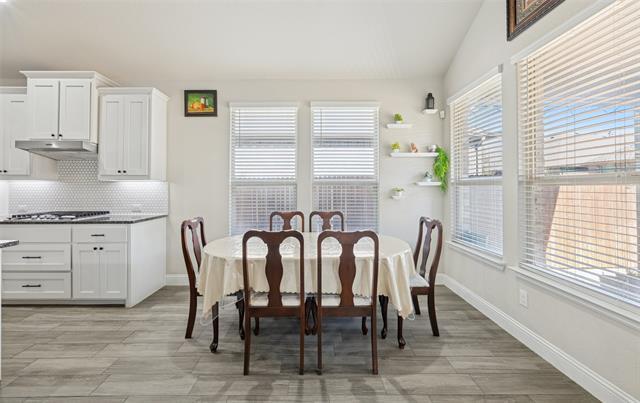 Building Photo - 11500 Royston St