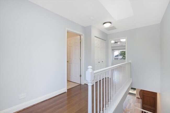 Building Photo - 169 Sierra Pass Dr
