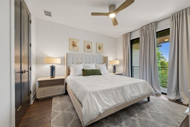 Building Photo - 3700 Clawson Rd