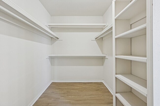 Building Photo - Newly Renovated Broken Arrow Beaut! Available for Immediate Move In!