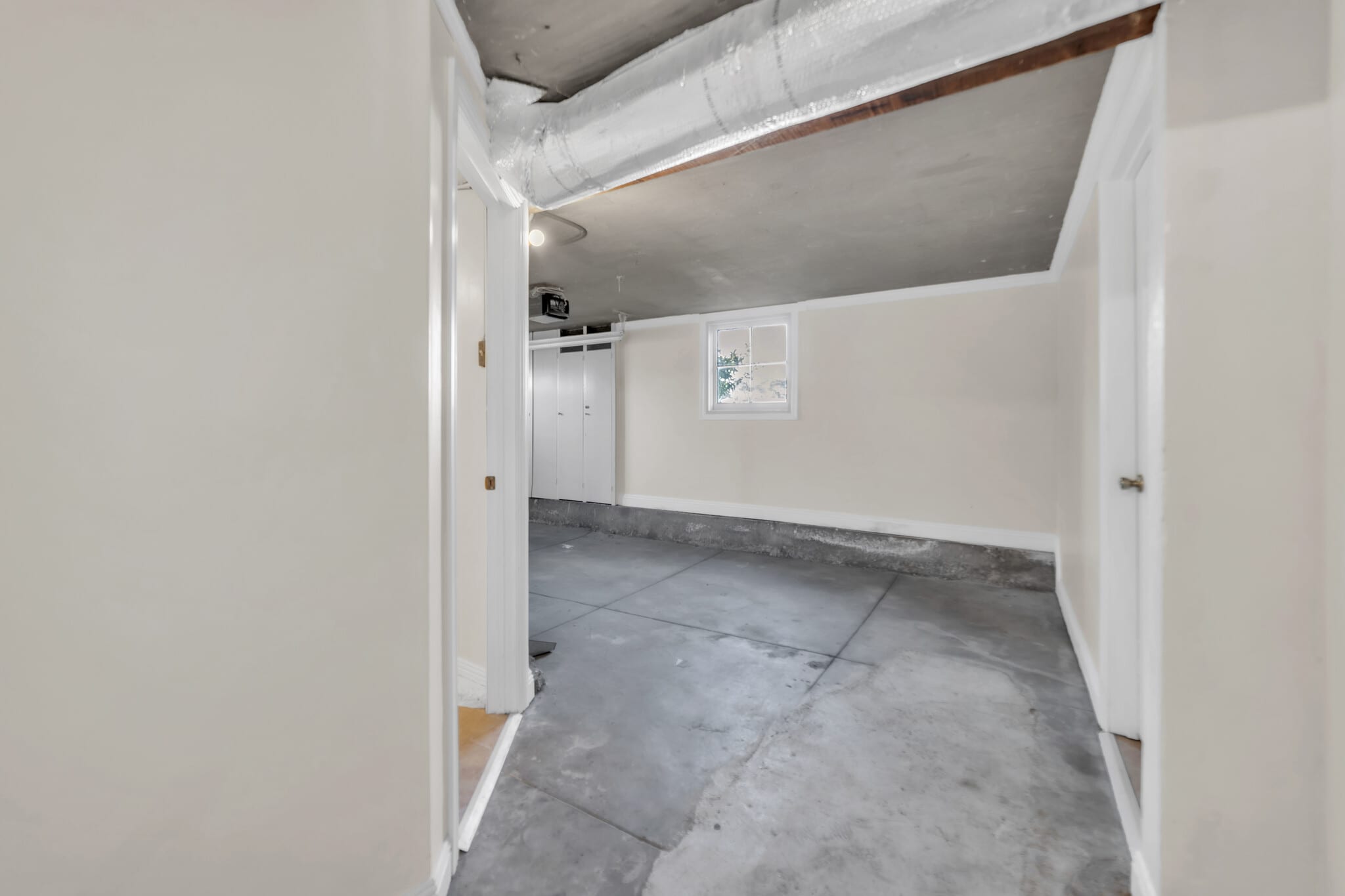 Building Photo - 80 Corona St