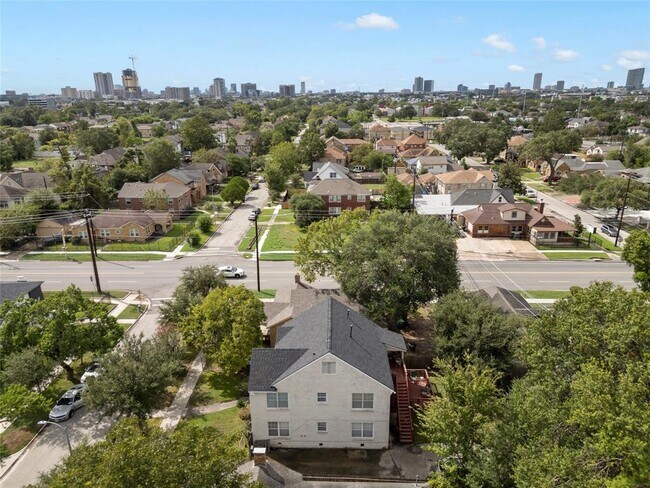 Building Photo - 3005 Arbor St