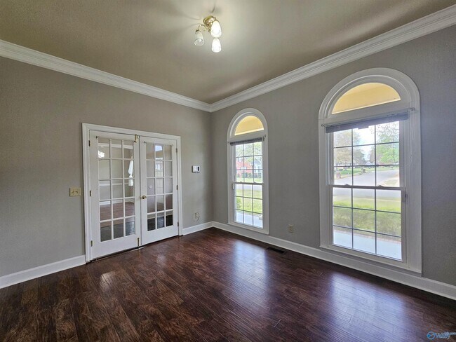 Building Photo - 102 Fred Atkinson Rd