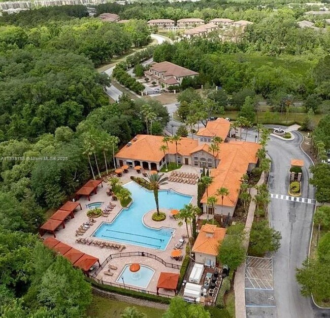 Building Photo - 1301 Tuscan Terrace
