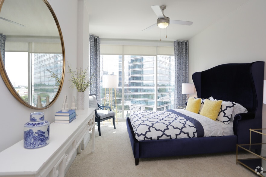 bedroom - 2BR, 2BA - 1149 SF - MAA Lenox