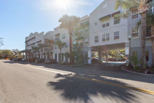 Building Photo - Spectacular 2/2.5 Condo in the Oldsmar Galleria Town Center Lifestyle