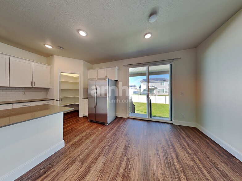 Building Photo - 2626 W 3290 S