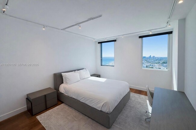 Building Photo - 101 20th St