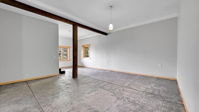 Building Photo - 5096 Crystal Park Rd