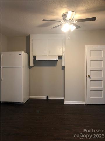 Building Photo - 48 Julian St