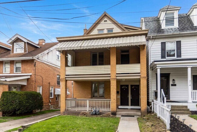 Building Photo - Kam316