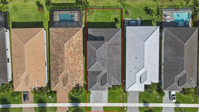 Building Photo - 5366 Santa Rosa Ln