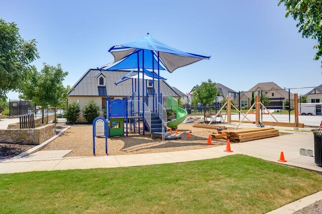 Building Photo - 2917 Saltwood Ct