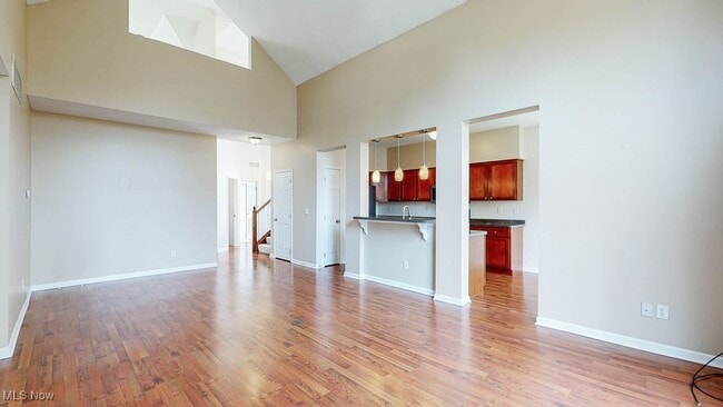 Building Photo - 4586 Creekside Dr