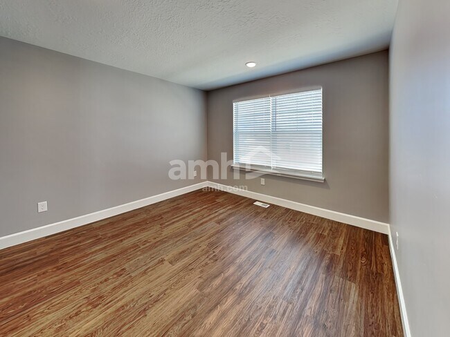 Building Photo - 2373 Buckskin Way