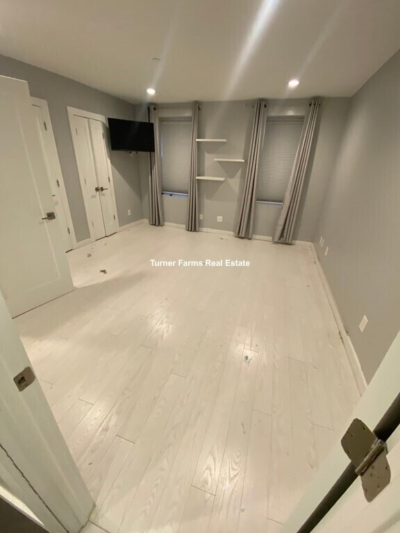 Building Photo - 469 Massachusetts Ave