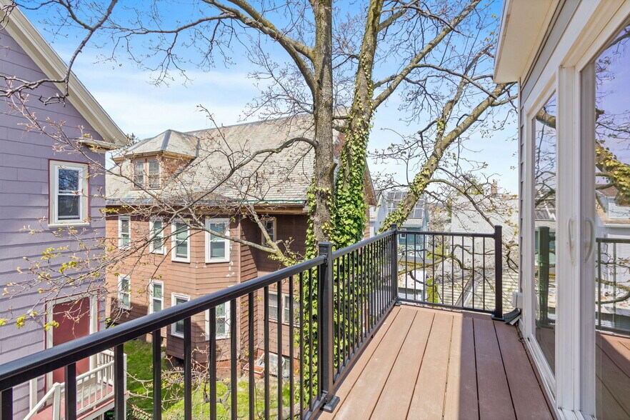 Building Photo - 15 Spring Hill Ter