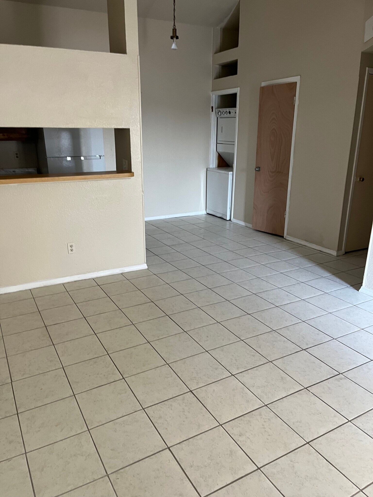 Building Photo - 11631 James Watt Dr